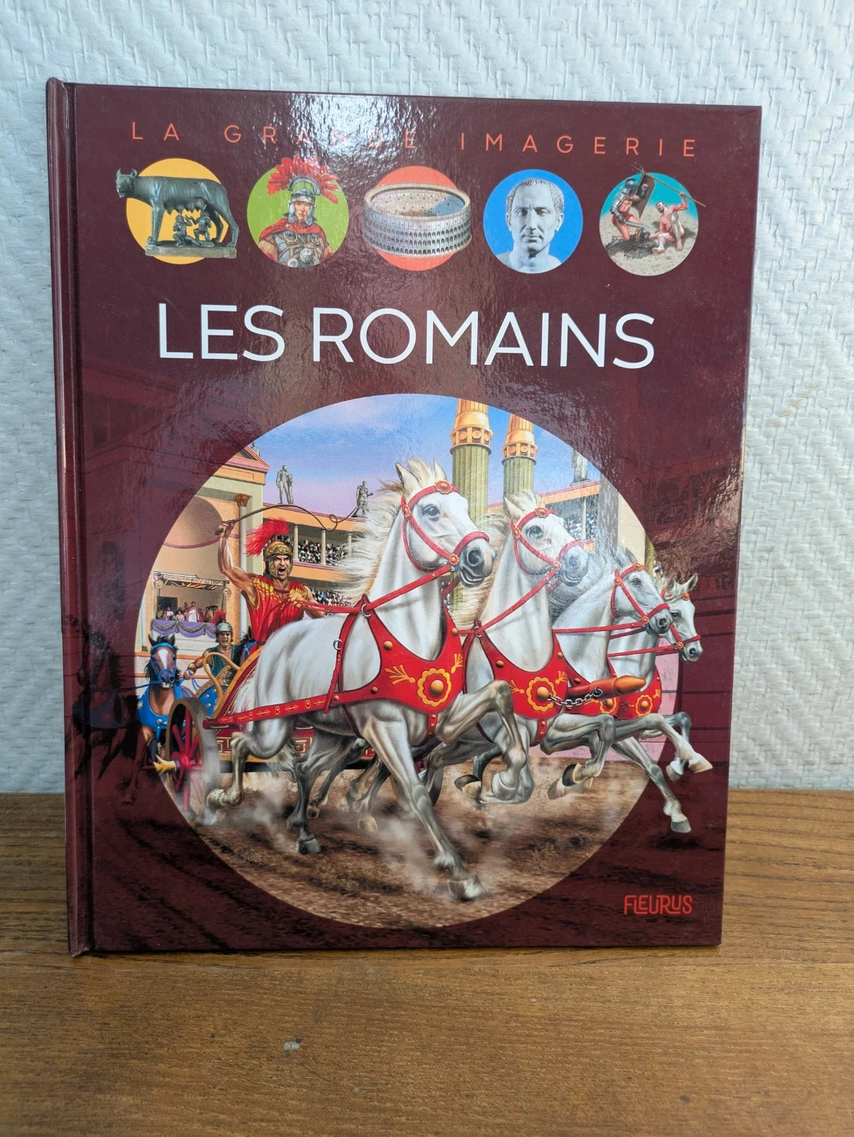 Livre la grande imagerie des Romains